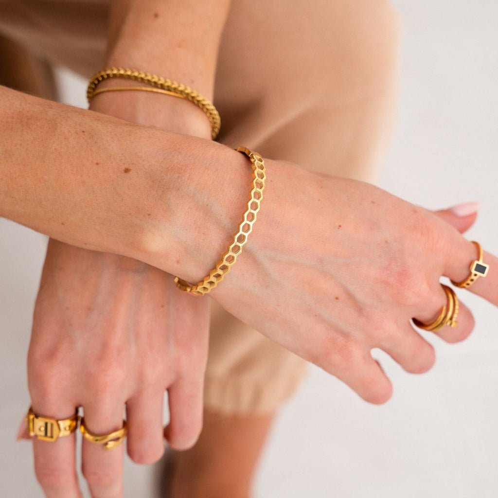 Honeycomb Bracelet | 18K Gold