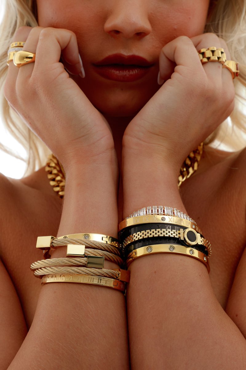Bracelete Hera Pedra Onix Banhado em Ouro 18K