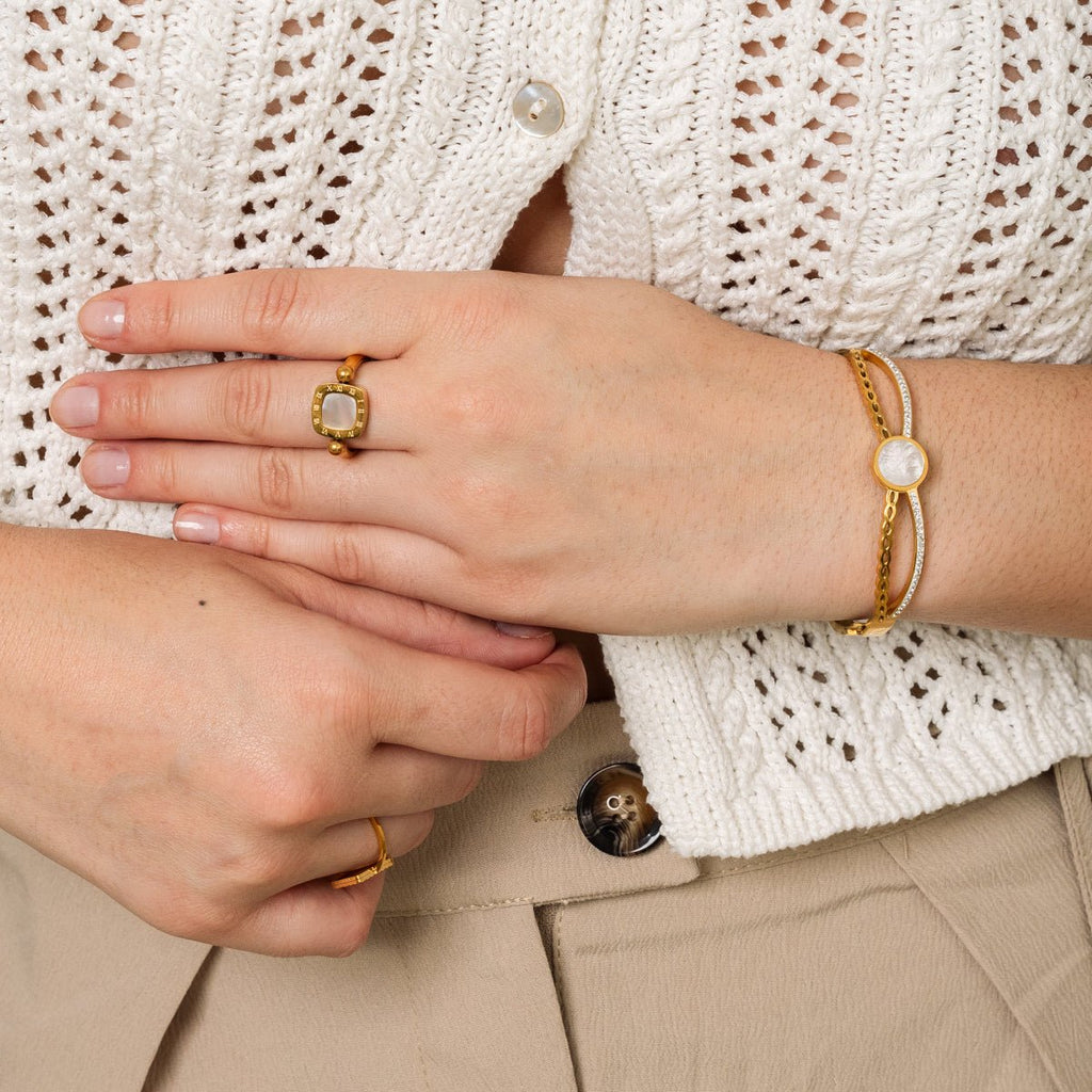 Venus Bangle | 18K Gold